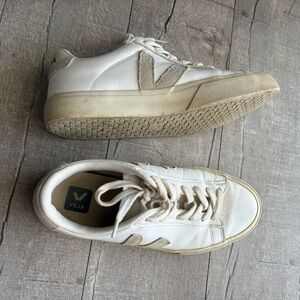 Veja Off-White Campo Casual Sneakers